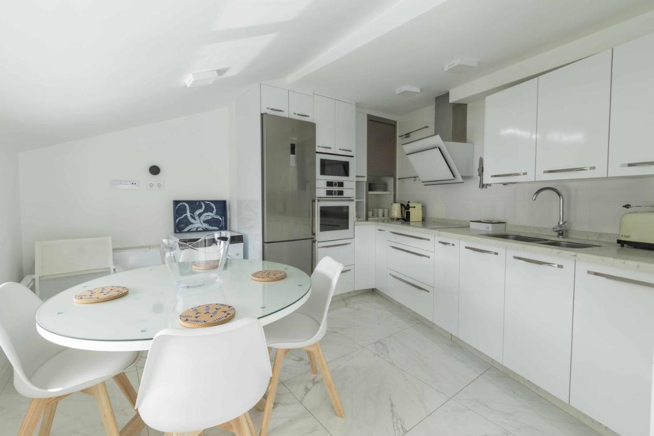 The Clock House Luxury Urban Suites Málaga Habitación foto